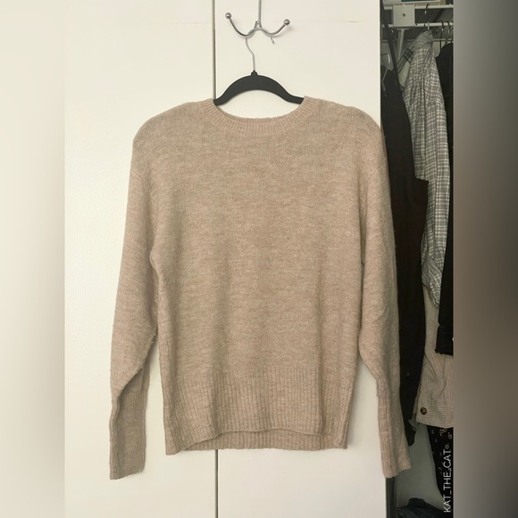 H&M Women’s Knitted Cream Sweater in Extra-Small - Picture 1 of 11